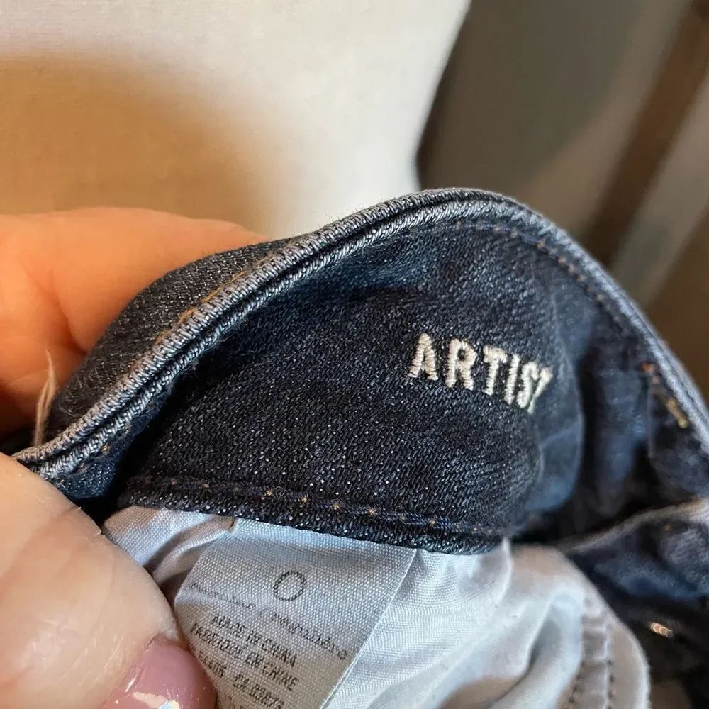 American Eagle Arist Jeans - Picture 5 of 6